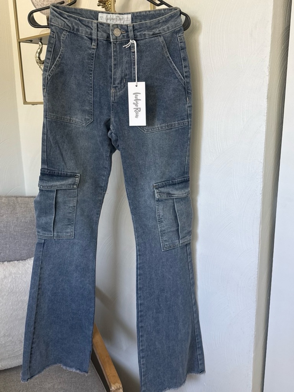Indigo Rein Women's Washed Gray Flare Cargo Jeans 26W32.5L